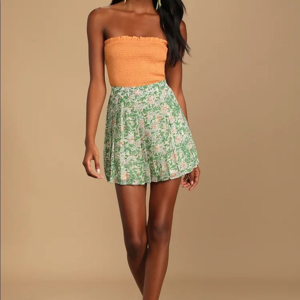 Lulus floral pleated mini skirt
